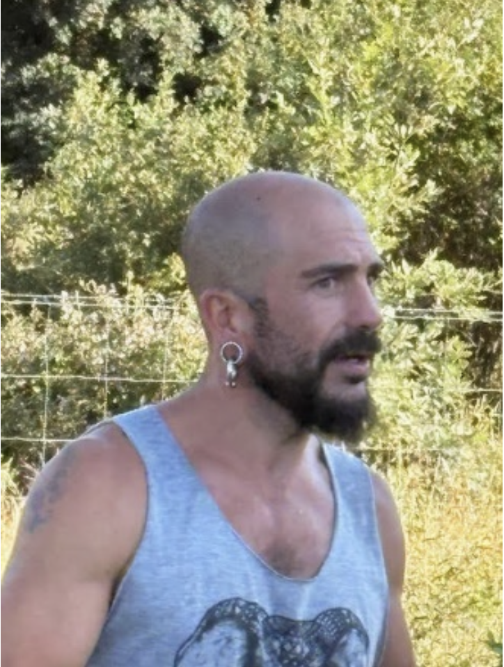 Iván, proyecto Berry Good en Riofrío de Riaza (Segovia)