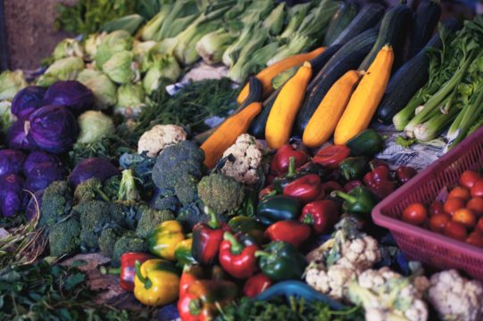 Fruta y verdura. Alimentación y vida saludable