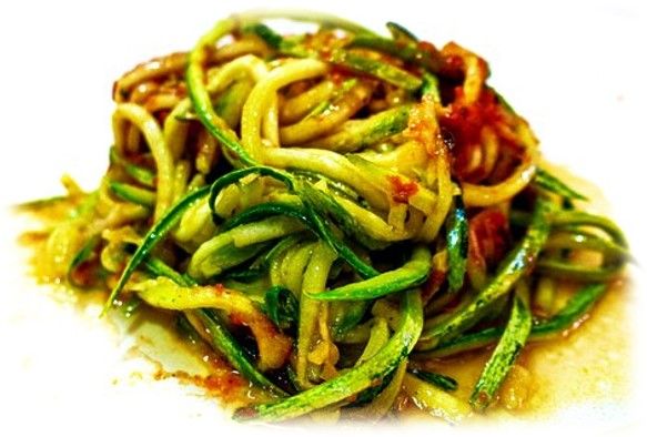 receta saludable espaguetis de calabacín con champiñones