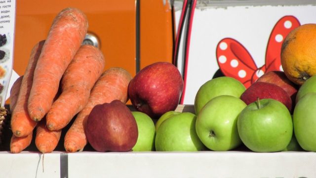Zumo de manzana y zanahoria