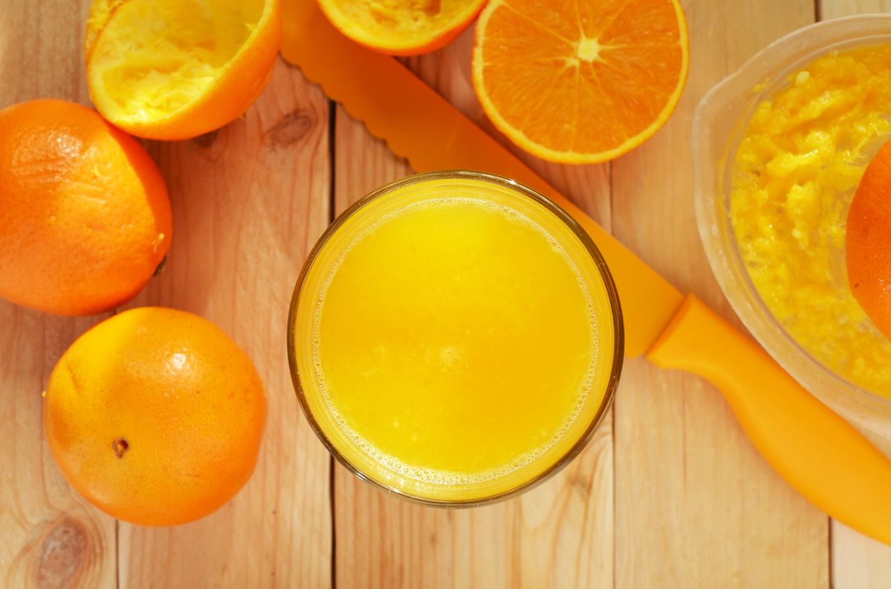 Vitamina c en una naranja